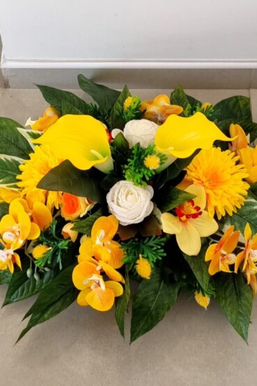 Umjetni cvjetni aranzmani